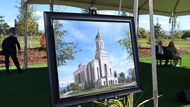 An artist’s rendering of the Heber Valley temple on display at the Heber Valley temple groundbreaking in Heber City, Utah, on Saturday, Oct. 8, 2022.